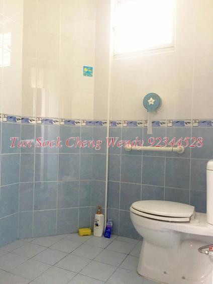 Blk 211 Jurong East Street 21 (Jurong East), HDB 3 Rooms #150734622